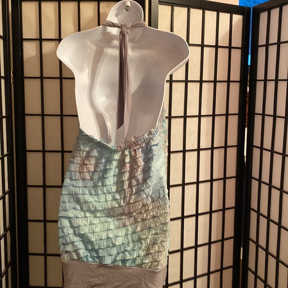 Studio Y Ruffled Halter Top Size L - Picture 4 of 5